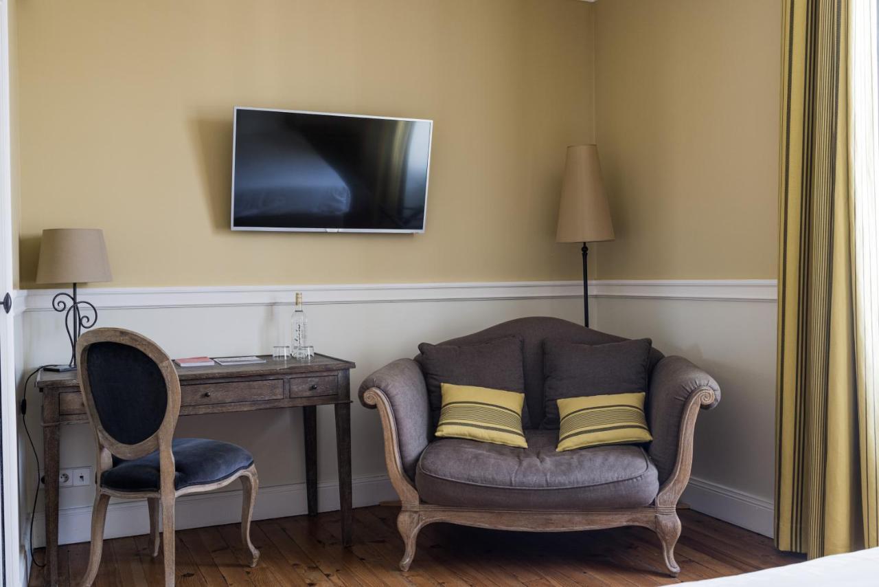 Hotel Saint Julien Биариц Екстериор снимка